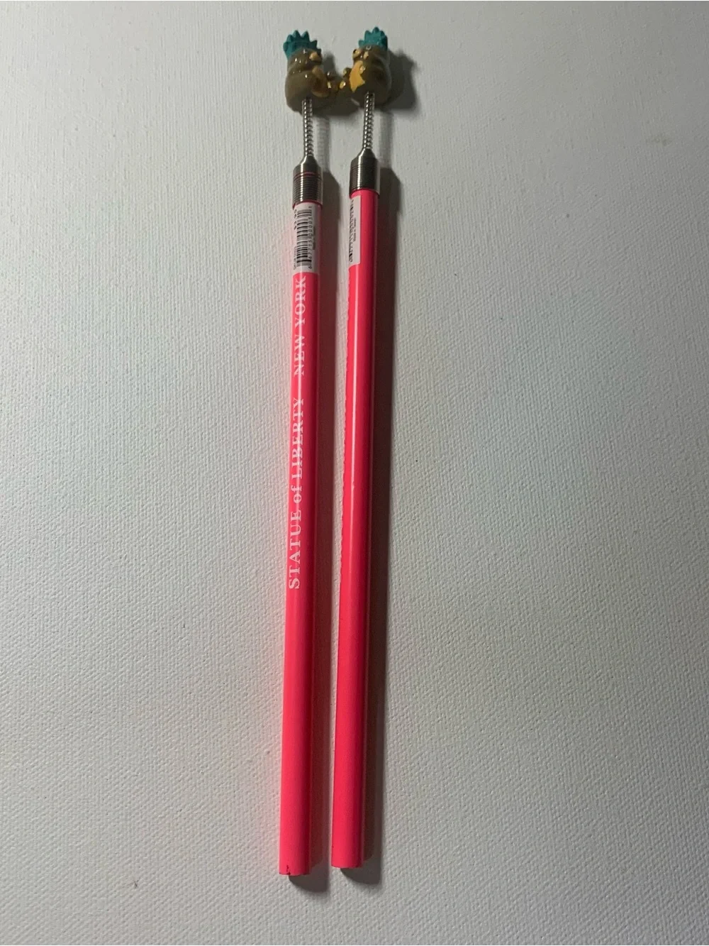 Bundle of 2 Pink Statue of Liberty New York pencil with bear top